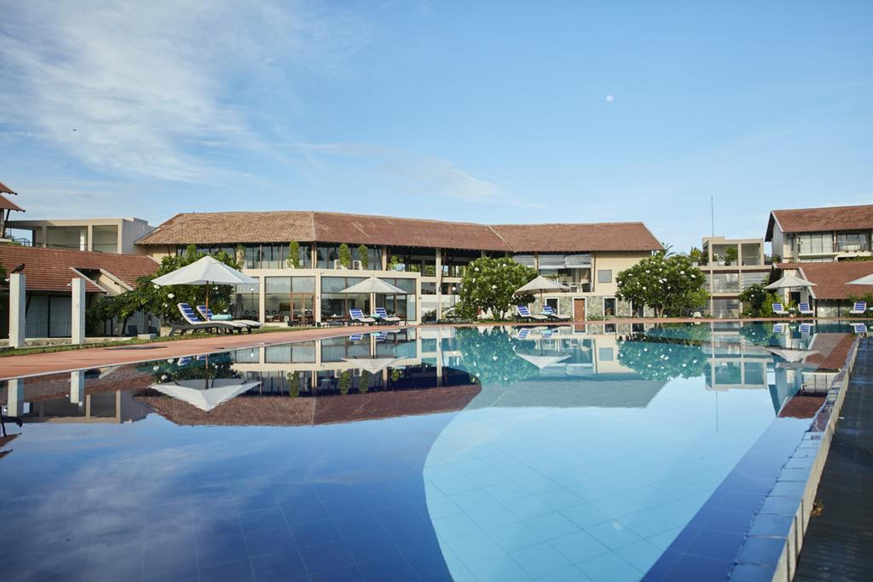 The Calm Resort & Spa Passikudah Esterno foto