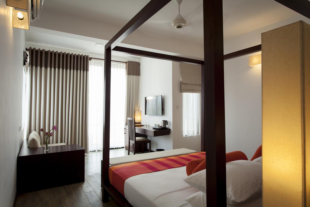 The Calm Resort & Spa Passikudah Esterno foto