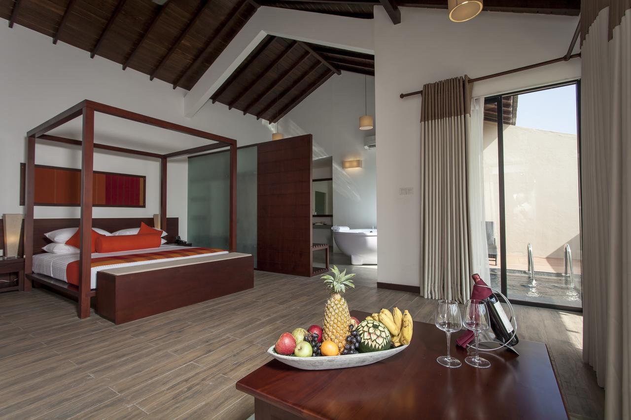 The Calm Resort & Spa Passikudah Esterno foto
